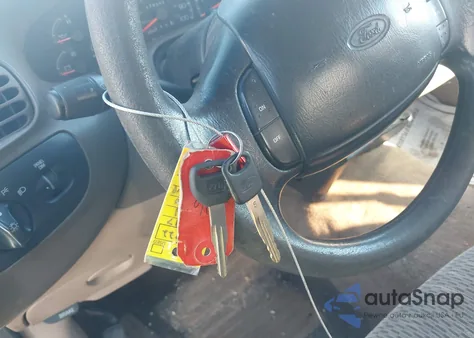 1997 Ford F-150 Lariat/Standard/Xl/Xlt from USA, damaged, VIN 1FTDX1760VND14772